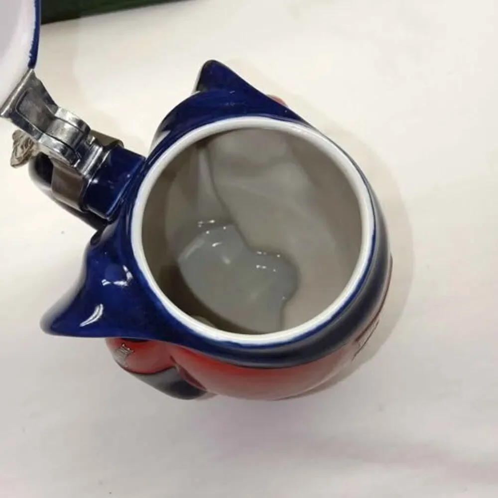 Unbranded vintage ceramic